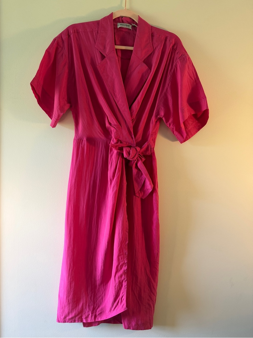 Vintage Adrianna Papell 100% Silk Wrap Dress Size 6 Fuchsia Magenta Tie Waist